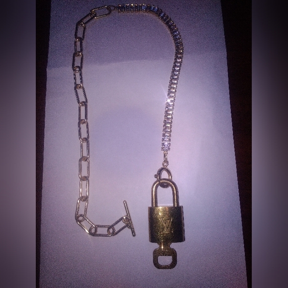 Luis Vuitton Lock with Key Necklace. Unique with Gold & Crystal Chain. - Picture 2 of 16